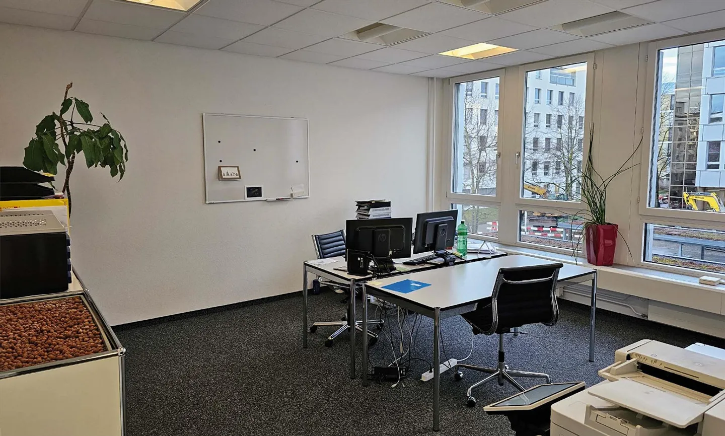 Your new office in Baar - Working in the 'Lindenpark' - Photo 3 of 9