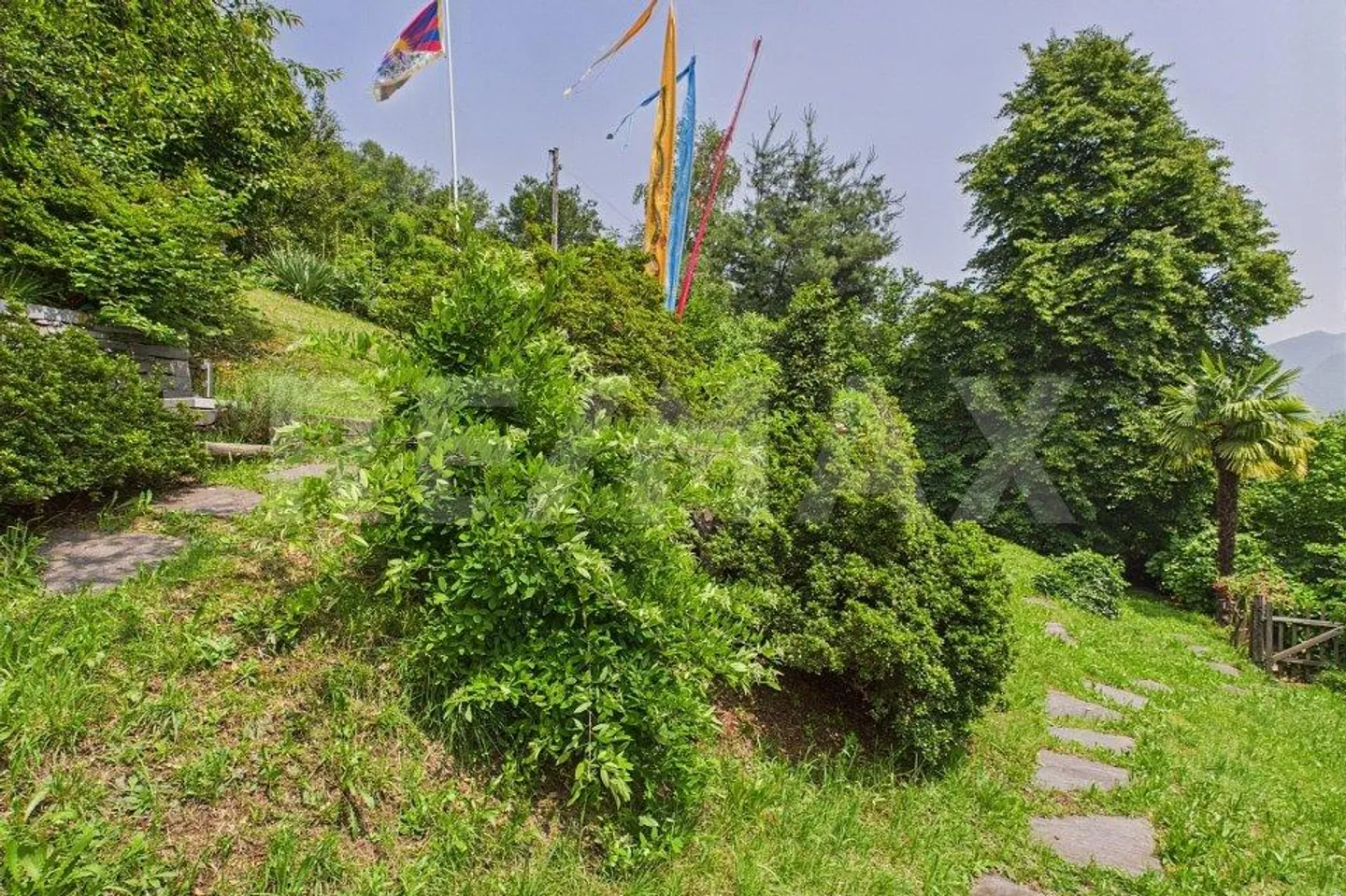 Un refuge dans le vert Maison de vacances rustique avec vue dégagée sur le lac de Lugano - Photo 5 sur 13