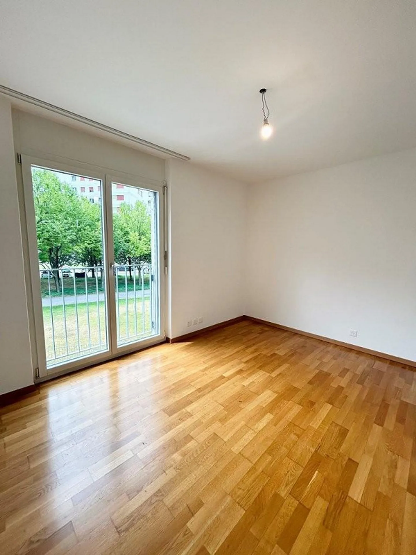Zu ergreifen! Helle Wohnung in Sion! - Foto 6 von 9