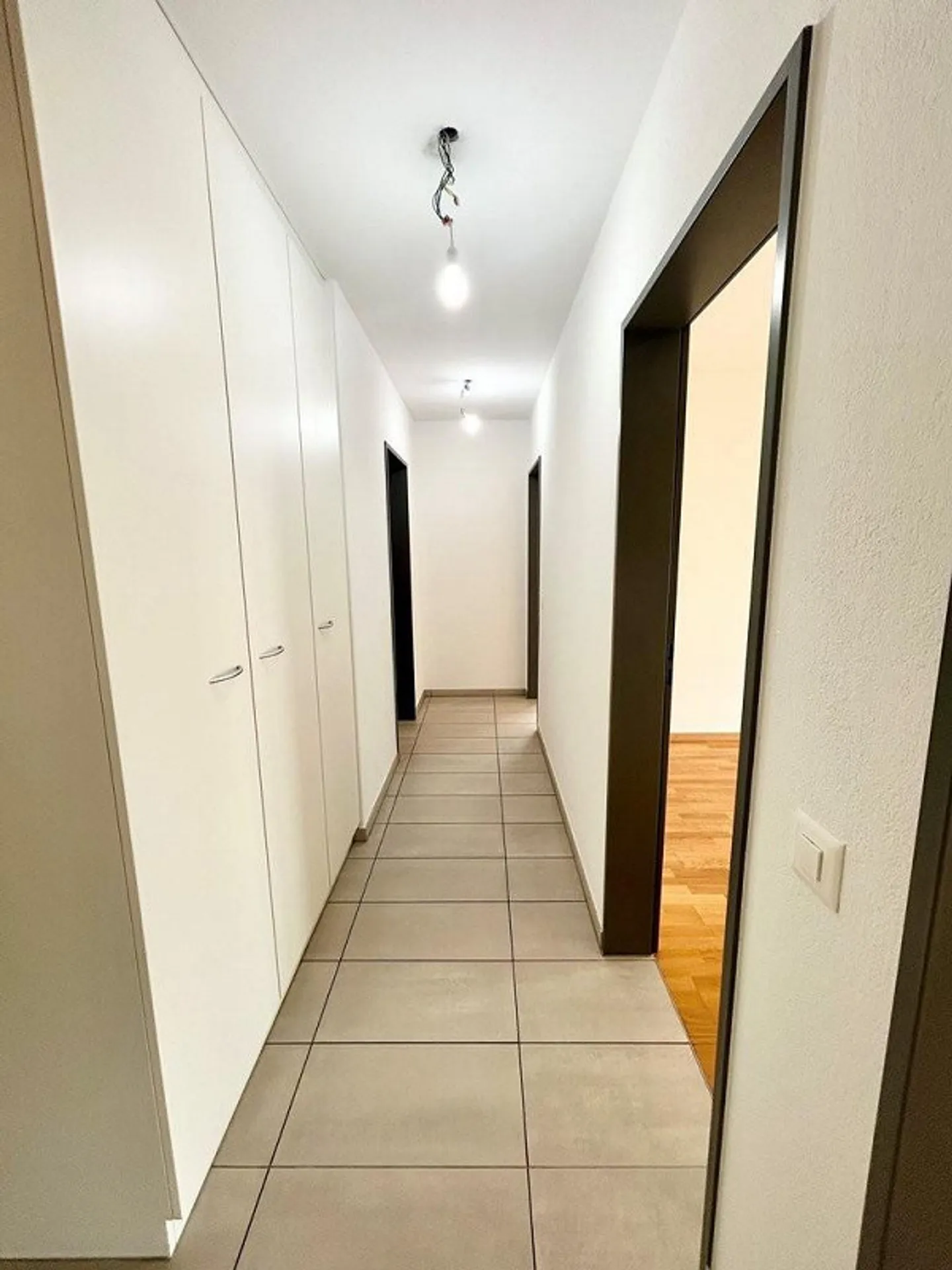 Zu ergreifen! Helle Wohnung in Sion! - Foto 2 von 9