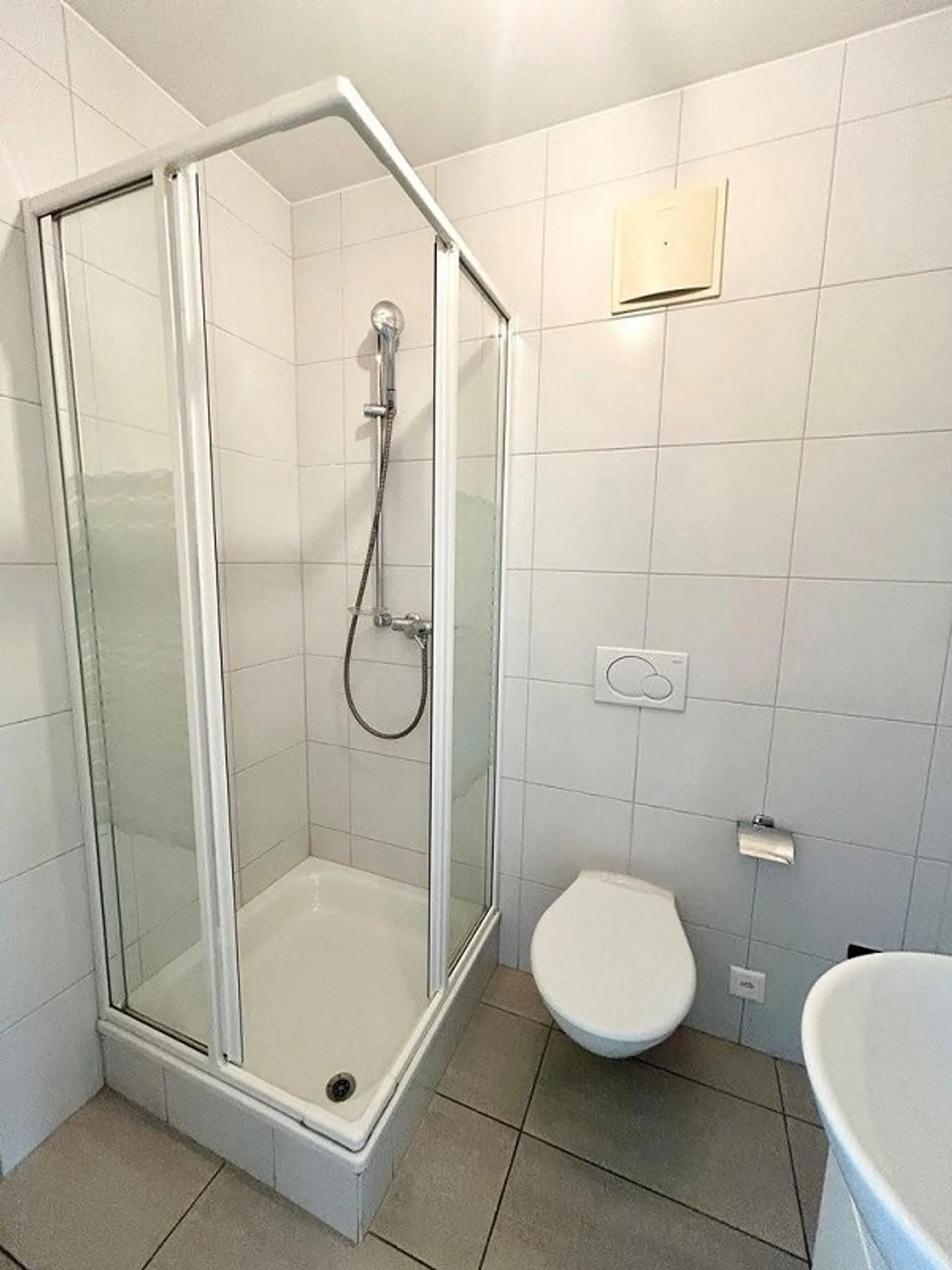 Zu ergreifen! Helle Wohnung in Sion! - Foto 8 von 9