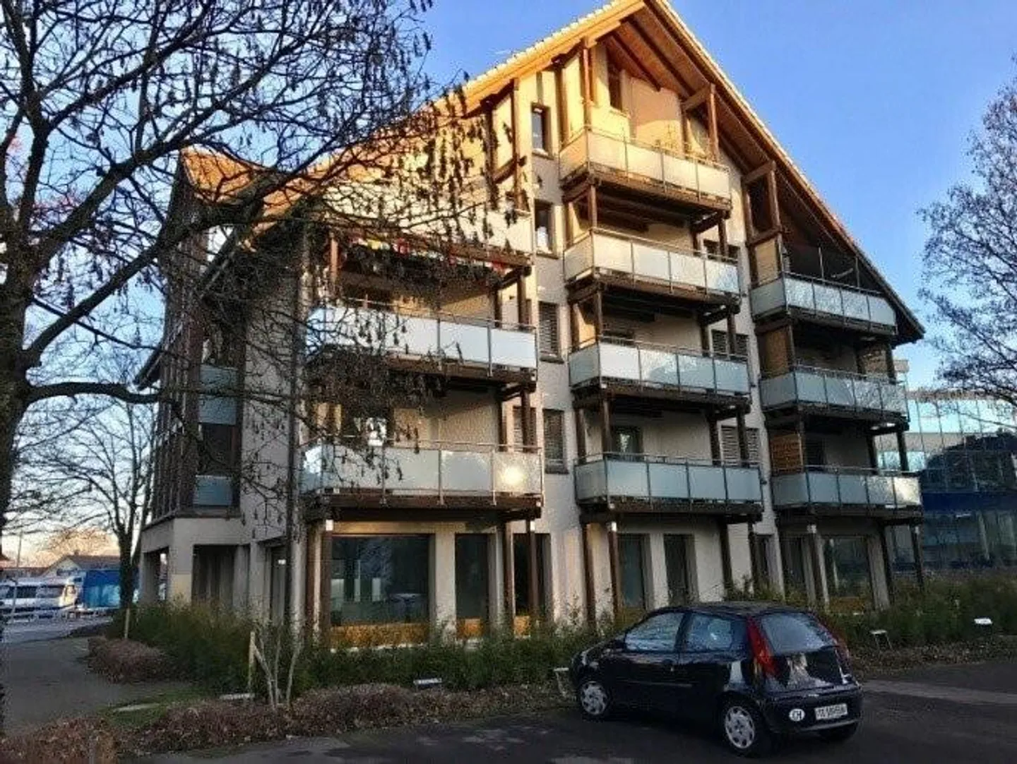 Outdoor parking space for rent - Photo 1 of 1