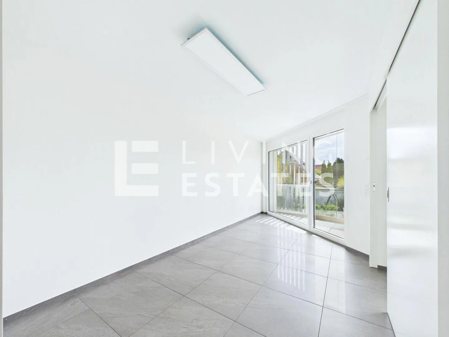 VIVERE CON STILE - SPAZIOSO, LUMINOSO E MODERNO - Foto 8 di 16