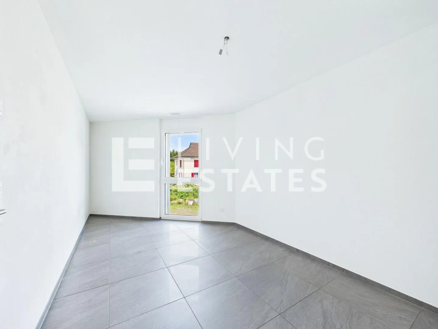 VIVERE CON STILE - SPAZIOSO, LUMINOSO E MODERNO - Foto 6 di 16