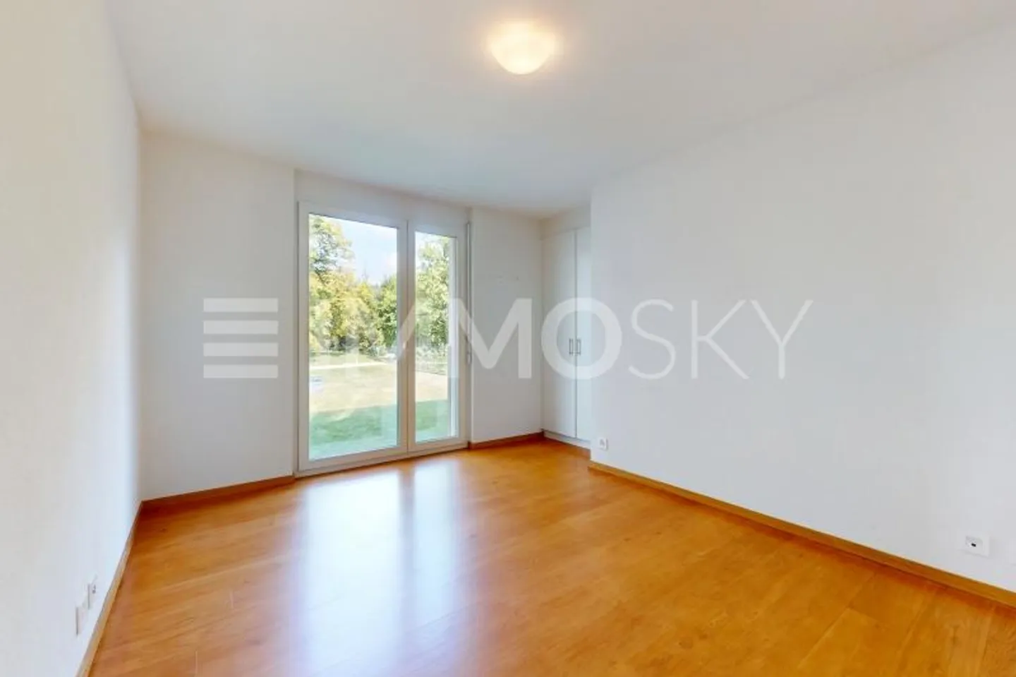 Mont-sur-Lausanne - Spacious 2.5 room bright apartment - Photo 5 of 7