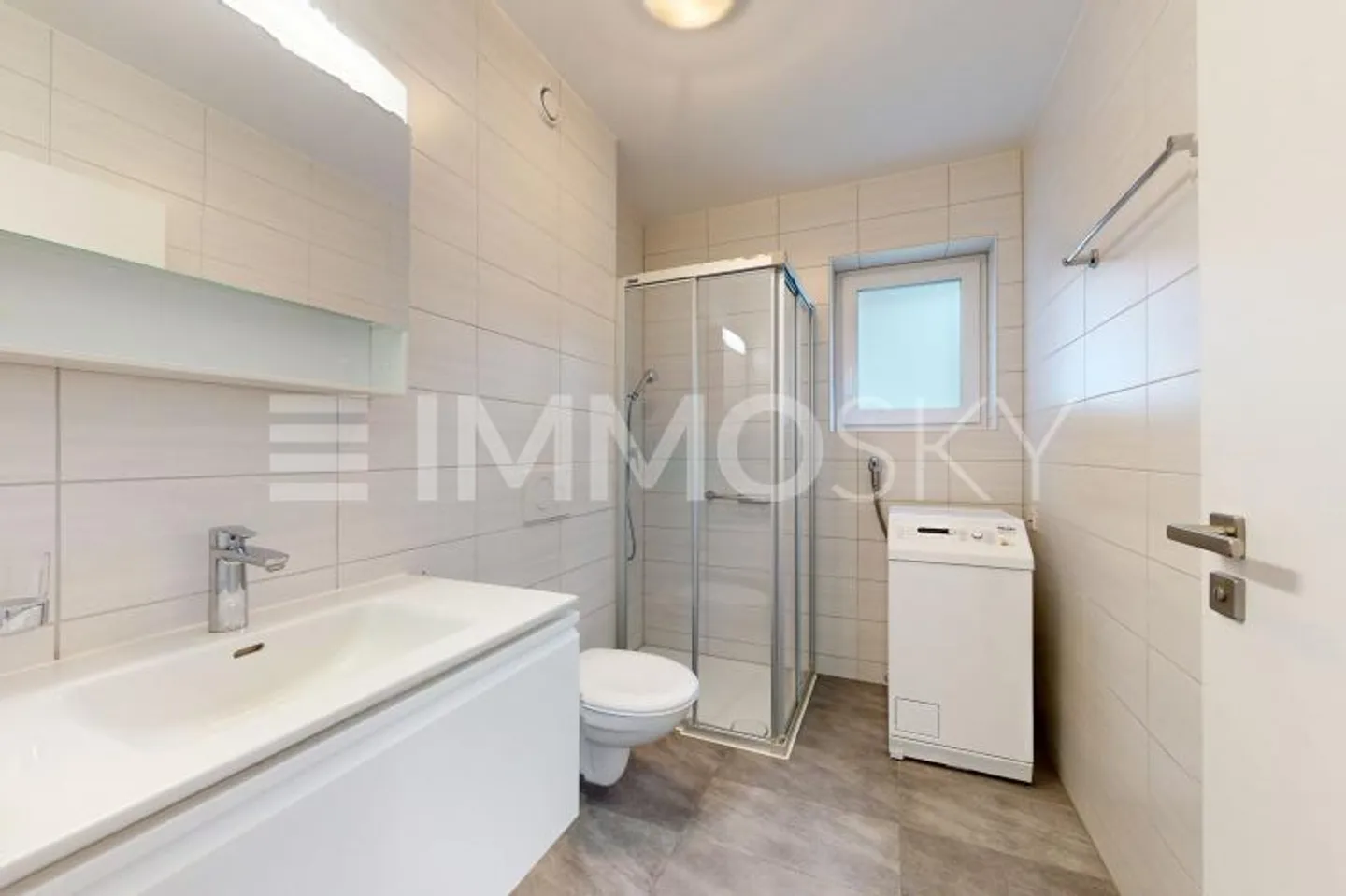 Mont-sur-Lausanne - Spacious 2.5 room bright apartment - Photo 6 of 7