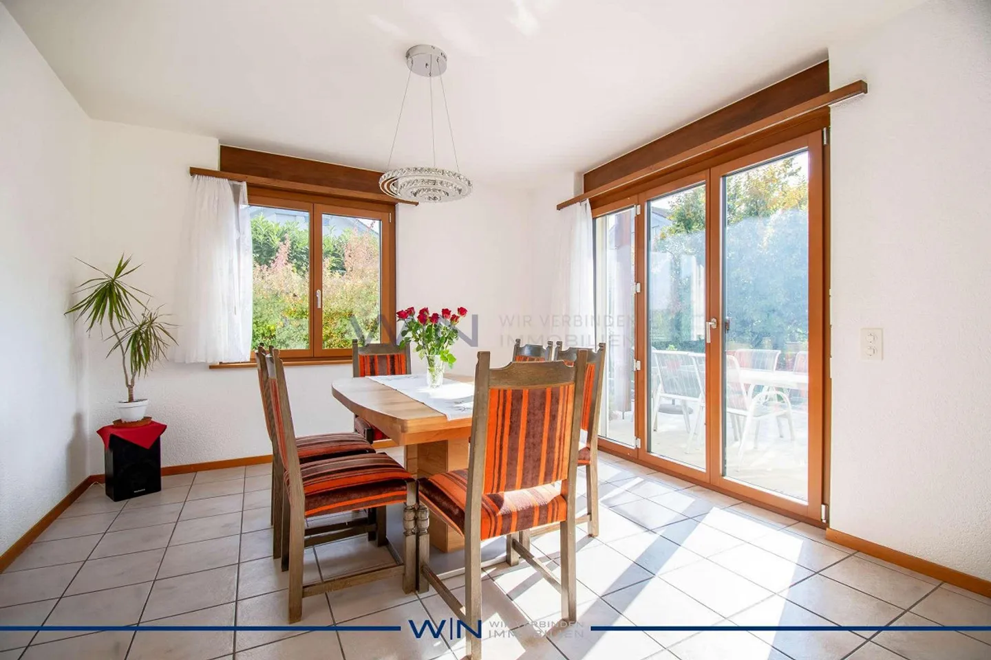 Charmante Maison Familiale à Worben - Photo 3 sur 13