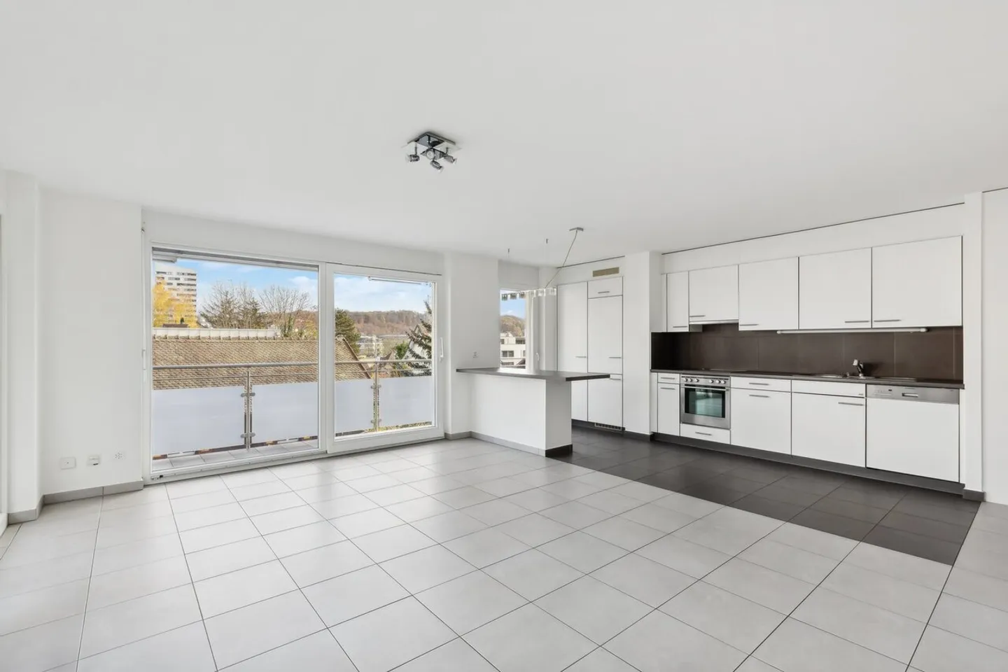 Magnifique bien de rendement de 4,5 pièces proche du centre-ville - Foto 2 di 12