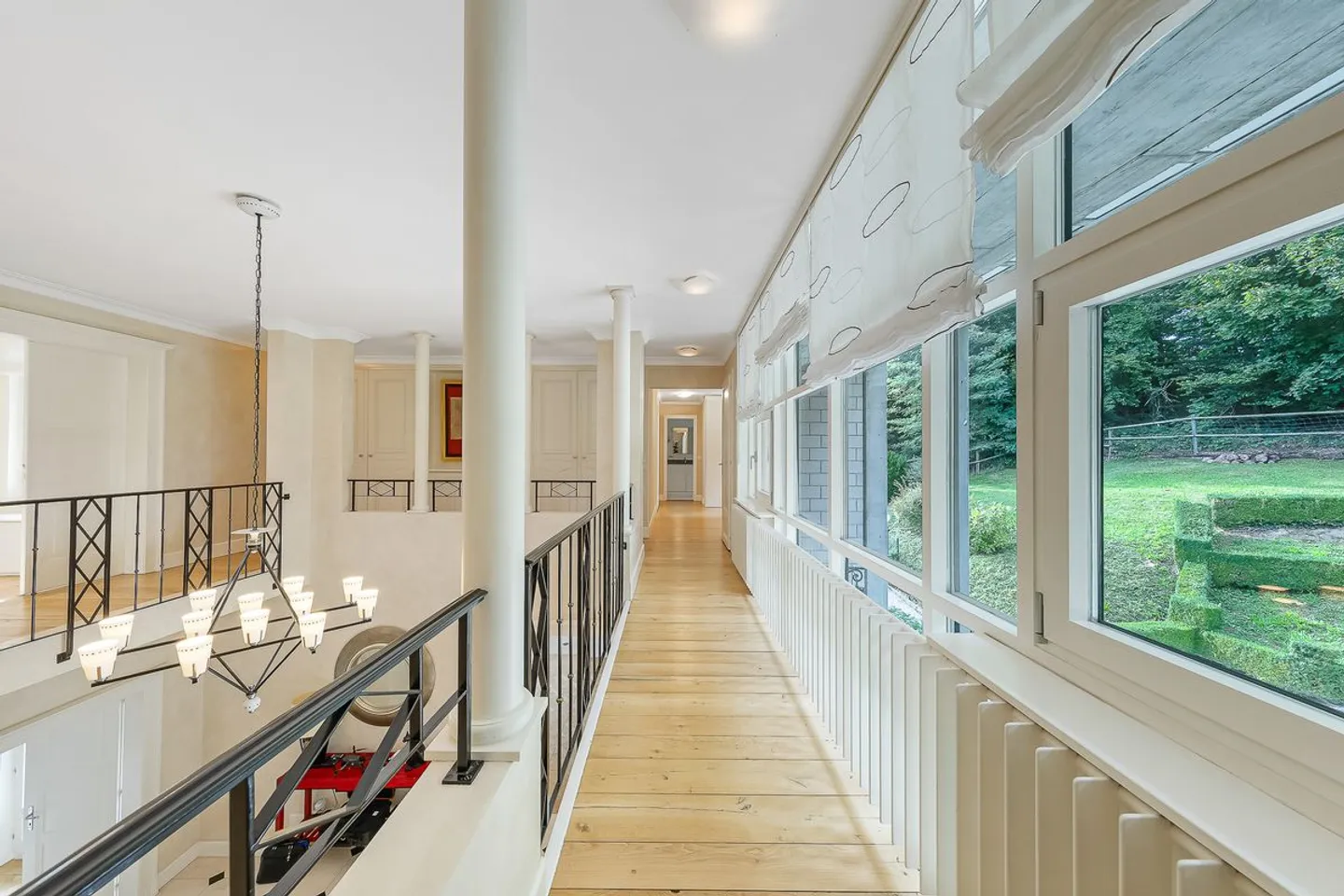 Prestigious property surrounded by greenery in Lausanne - Photo 10 of 11