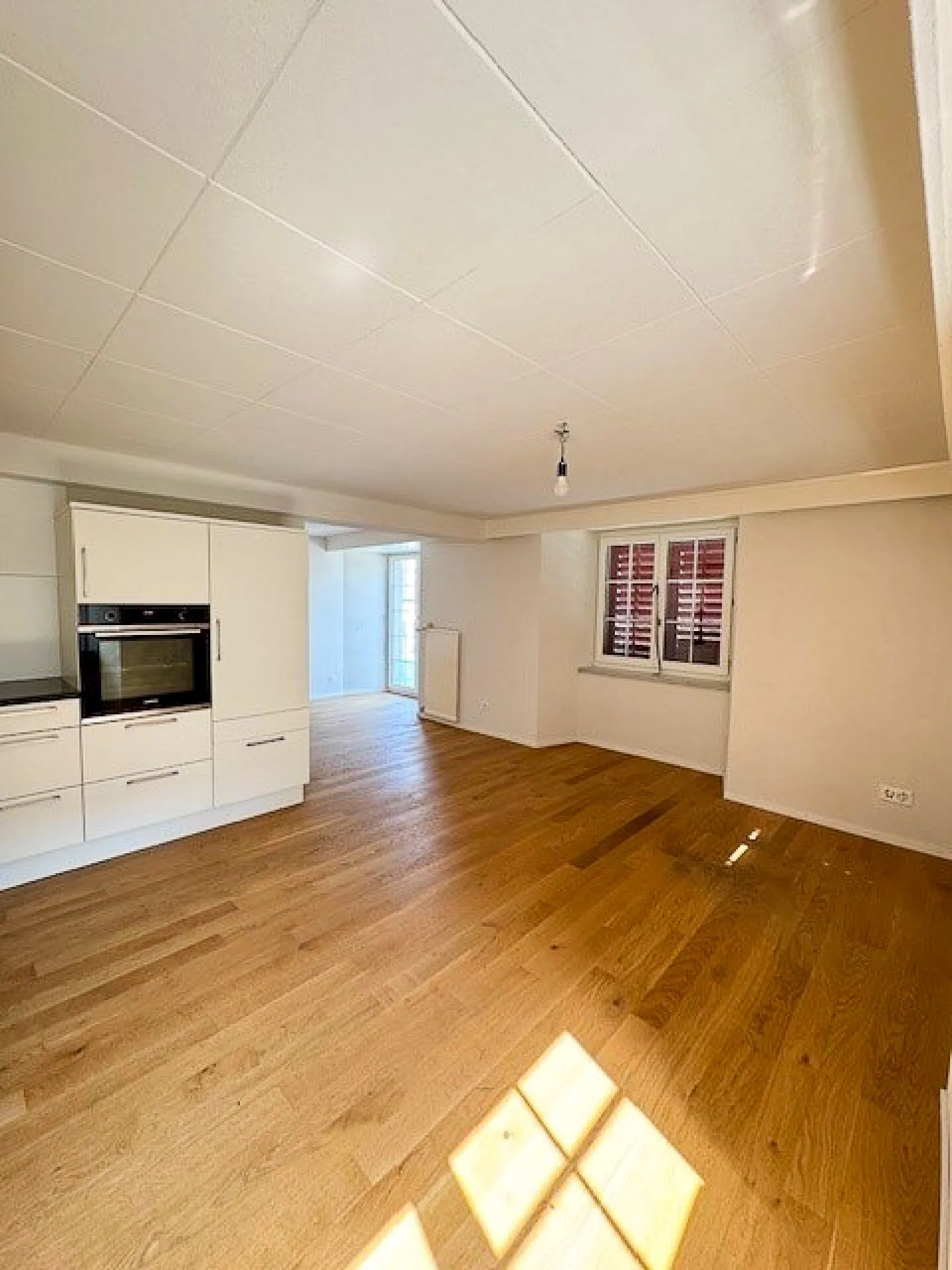 3.5 Room Apartment with Large Terrace - Photo 6 of 9