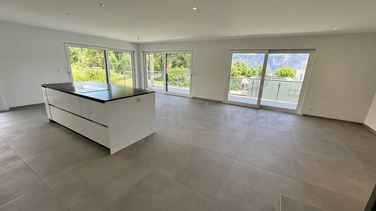 Villa 5,5 Zimmer - Foto 2 von 8