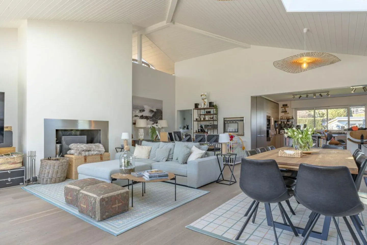 EXCLUSIVE: Individual Villa 5 Rooms in Founex - Photo 3 of 9