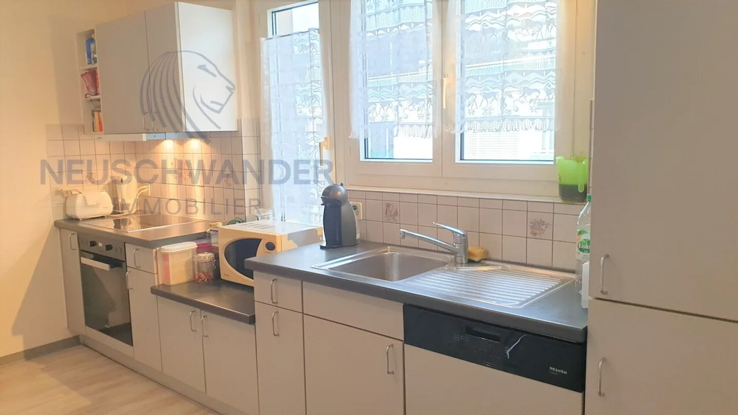 Apartment for rent - Photo 2 of 8