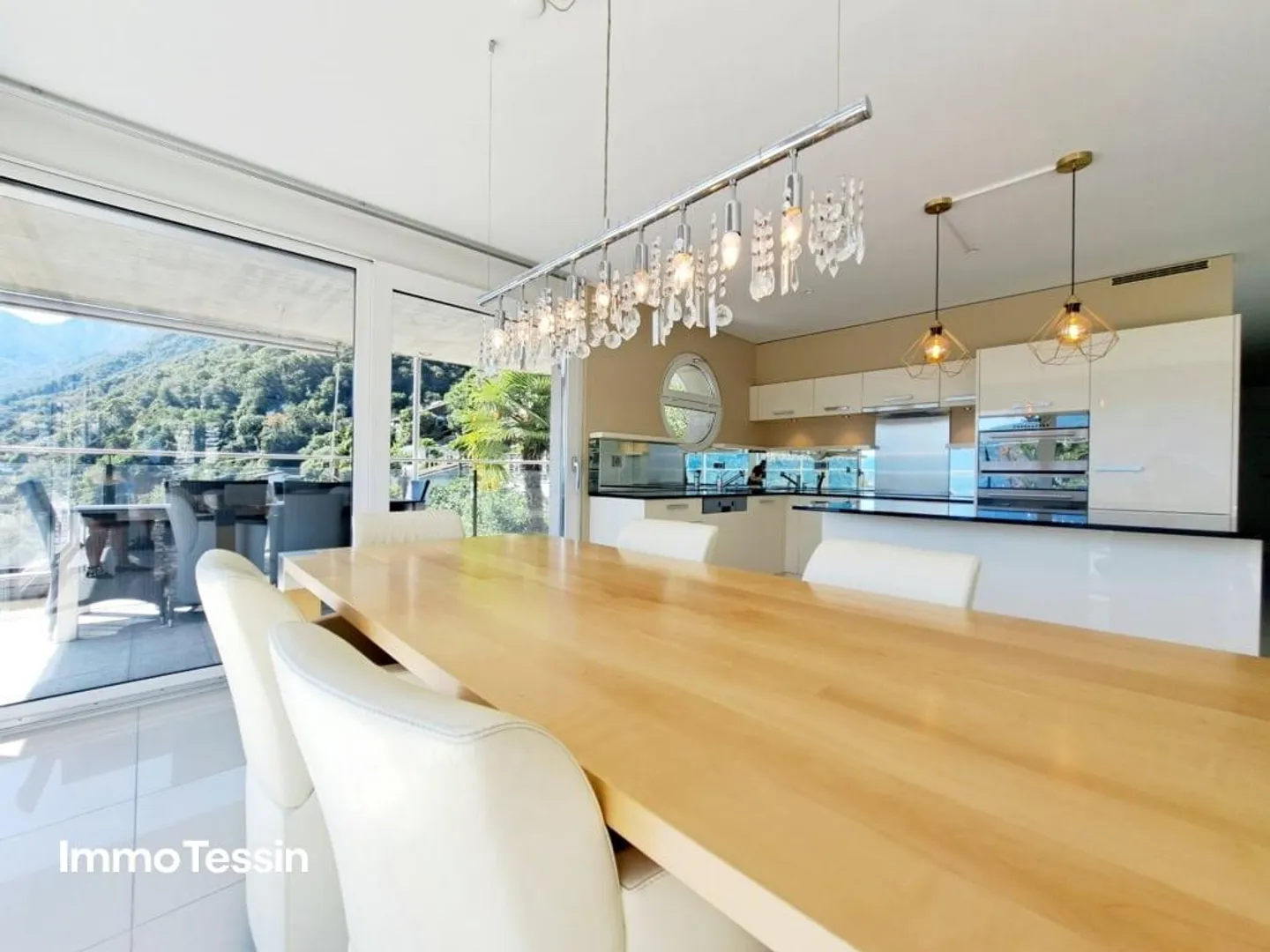 HIGHLIGHT: Spektakuläre Wohnung mit privatem Pool, riesiger Terrass... - Foto 10 von 13