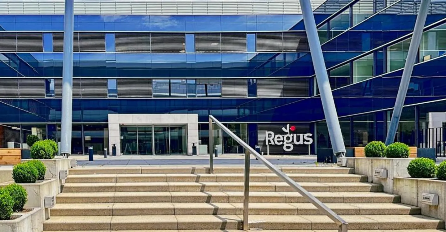 Bureau Privé pour 3 à Nyon - Photo 2 sur 9