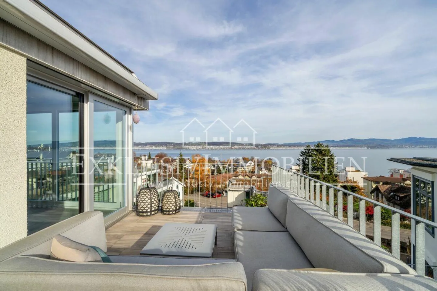 Résidence penthouse élégante au-dessus du lac de Zurich ! - Photo 1 sur 6