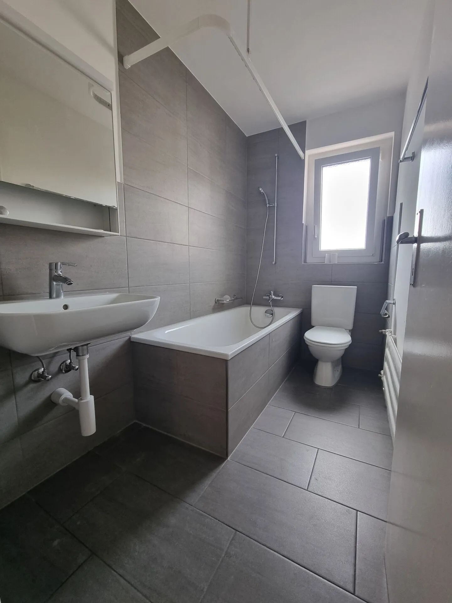 4-Zimmerwohnung im 1.OG am Ganguilletweg 18 in Biel - Foto 7 von 9