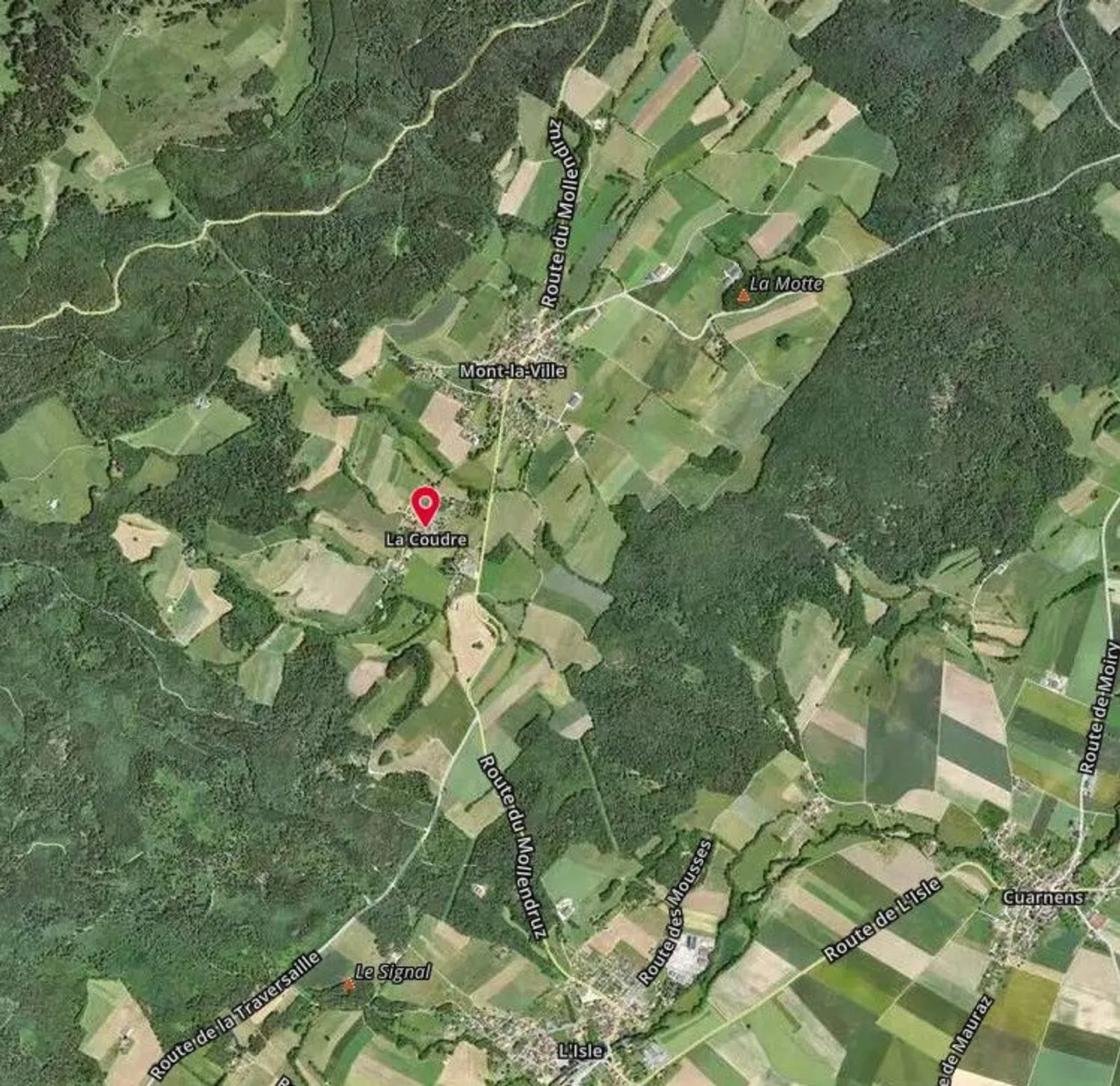 Casa di villaggio - Foto 8 di 13