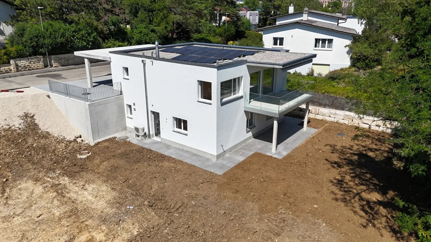 Villa, Delémont - 1147000 - Photo 1 of 13