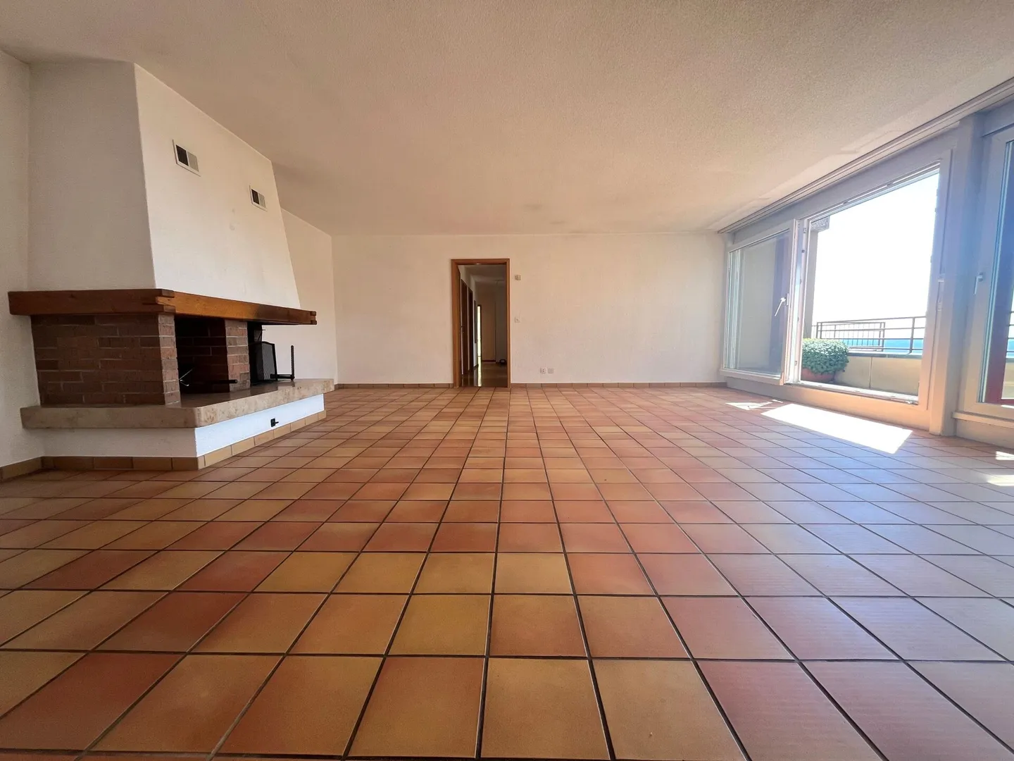 Appartement de 6,5 pièces (vacances) avec vue sur le lac - Votre oasis au lac de Bienne ! - Photo 4 sur 18
