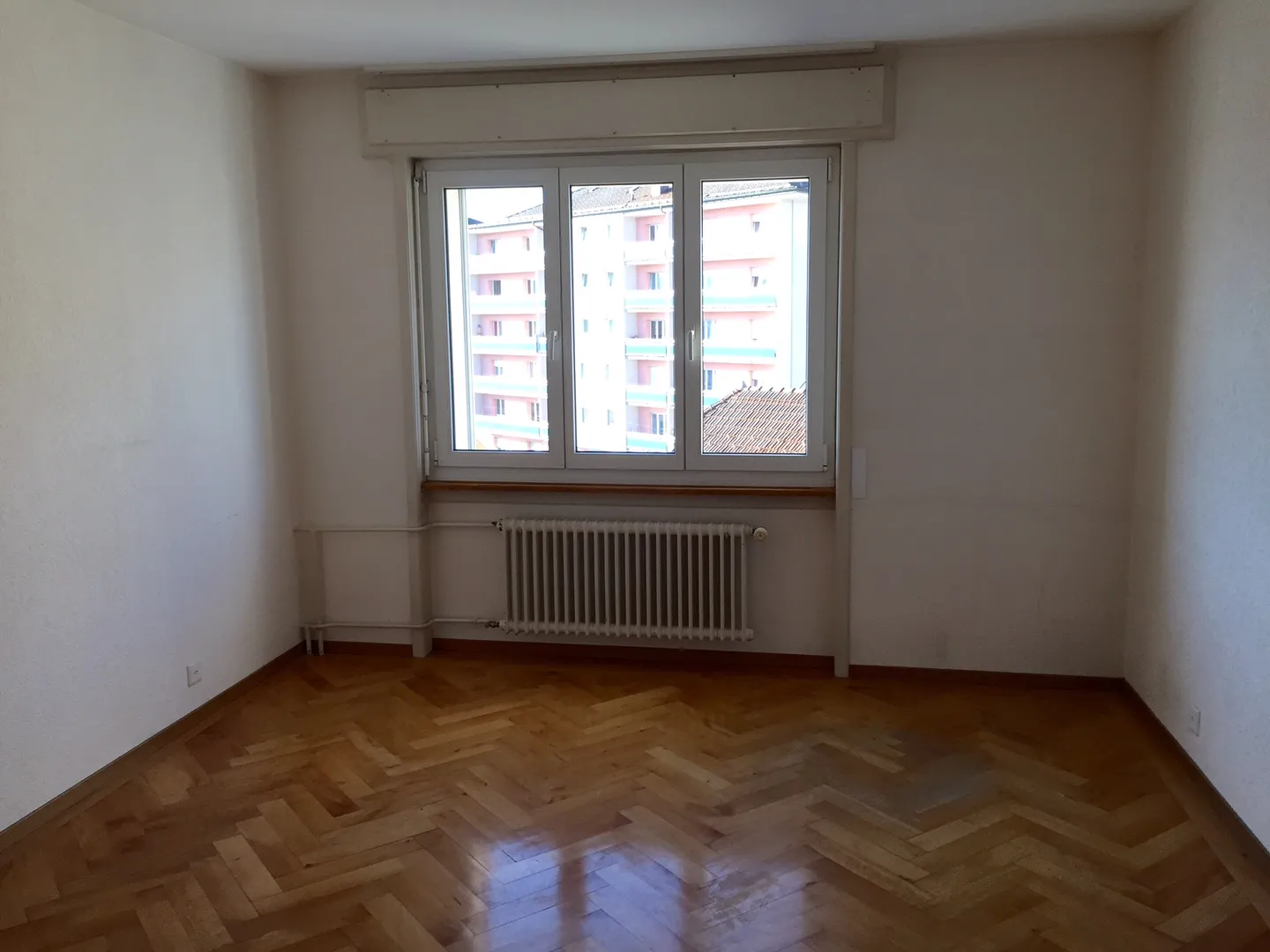 Charmante Wohnung mit Bergblick - Foto 3 von 7