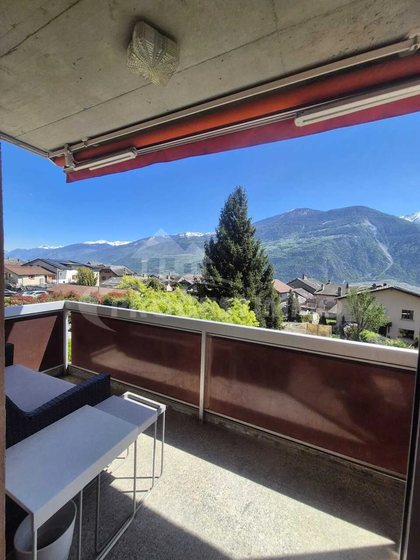 4.5-ROOM APARTMENT IN THE HEART OF THE VINEYARDS - Photo 11 of 11