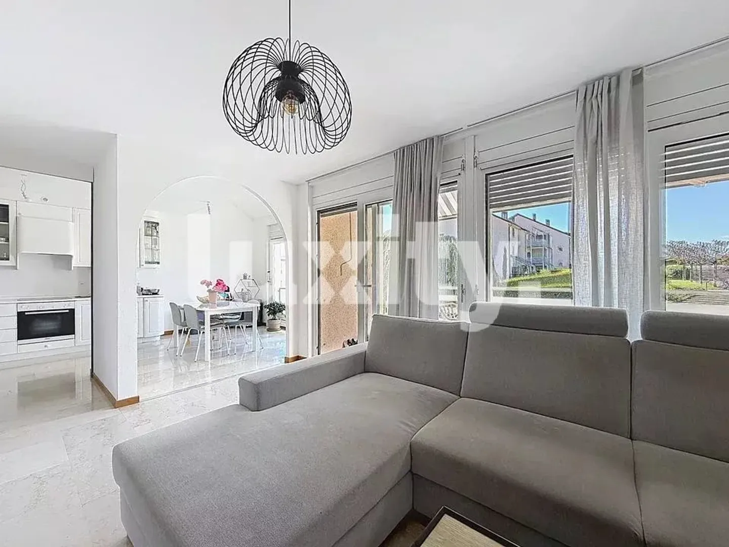 Spacious Apartment in Prangins - Photo 1 of 8