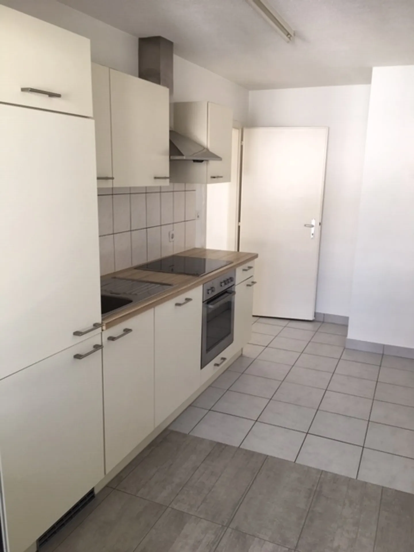 Appartamento luminoso 3 locali a Delémont - Foto 1 di 9