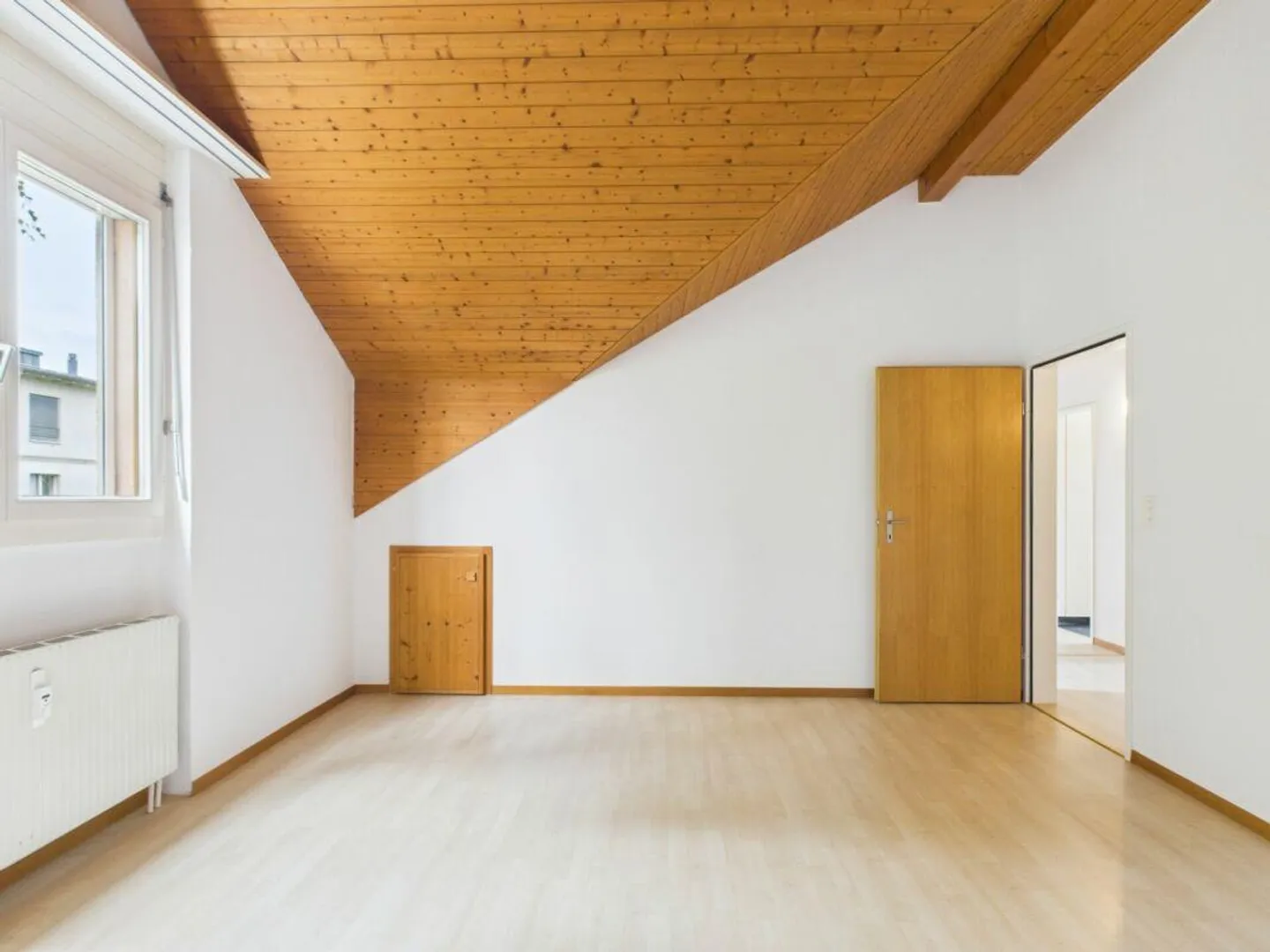 Cozy attic apartment in a quiet residential area - Photo 9 of 9