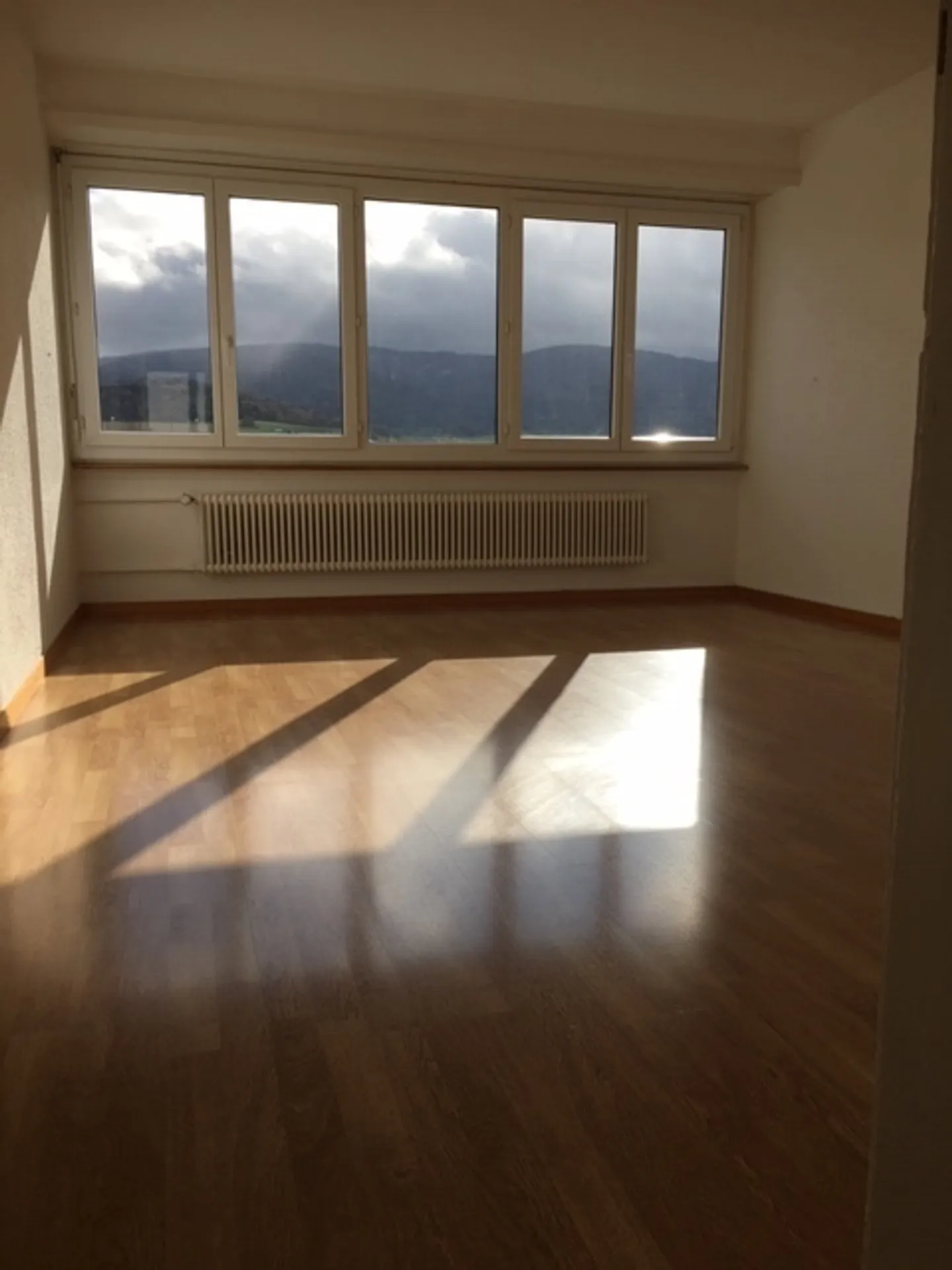 Appartamento luminoso 3 locali a Delémont - Foto 8 di 9