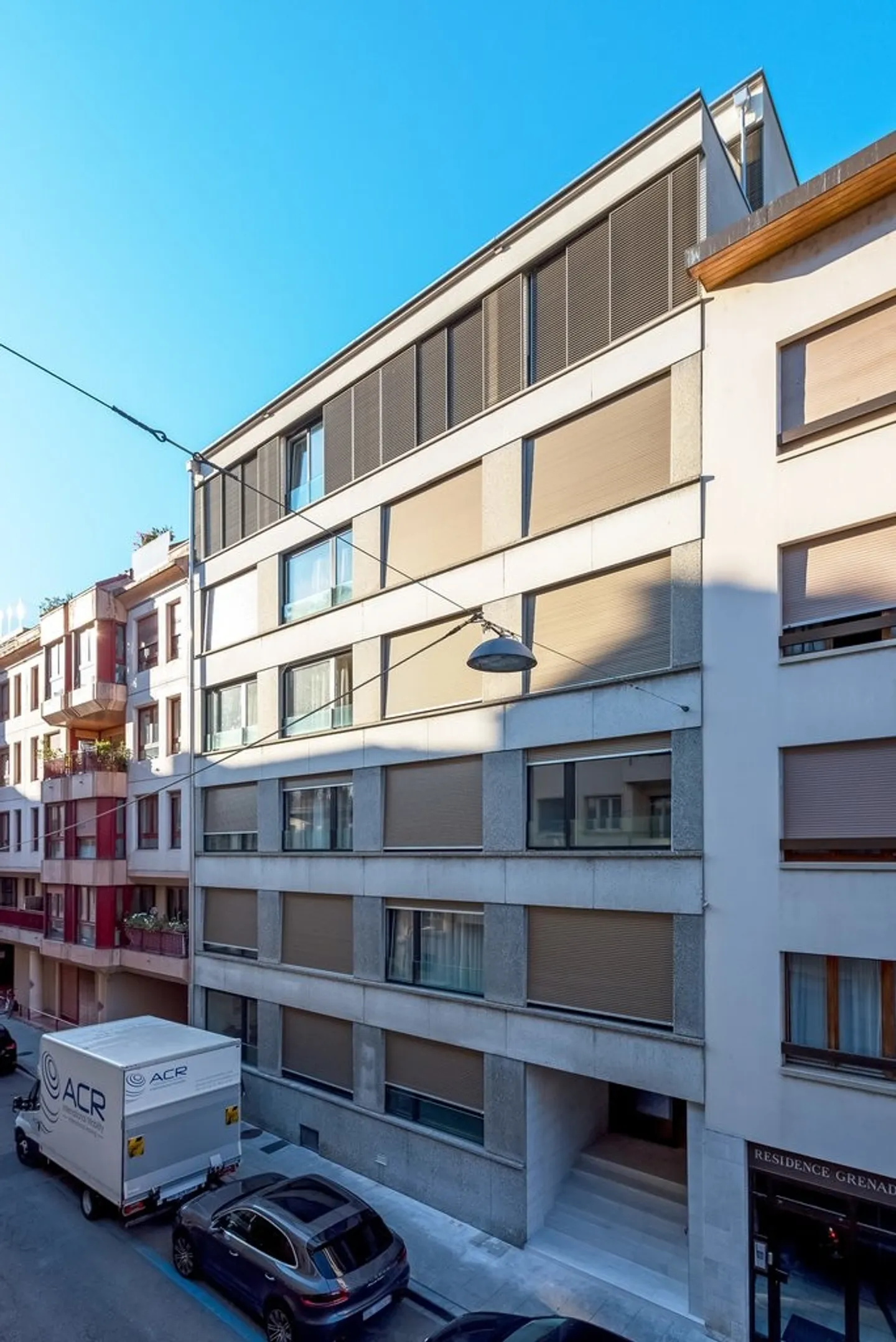 Appartement Charmant aux Eaux-Vives - Photo 1 sur 7