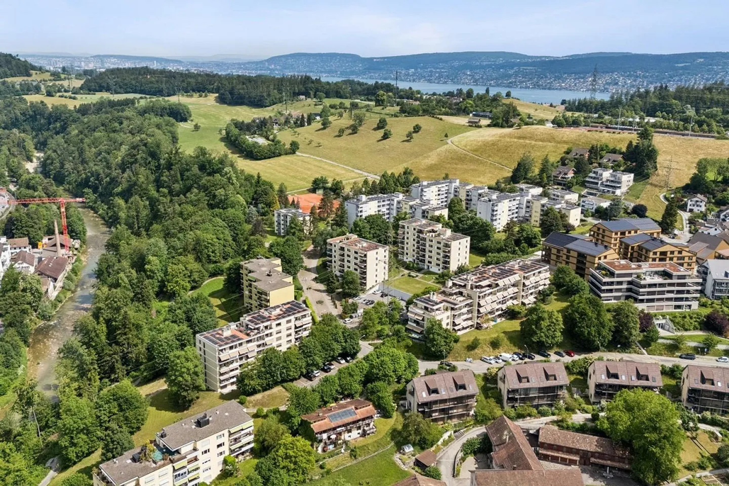 Appartement 4.5 pièces avec terrasse ensoleillée et vue sur la verdure - Photo 11 sur 12