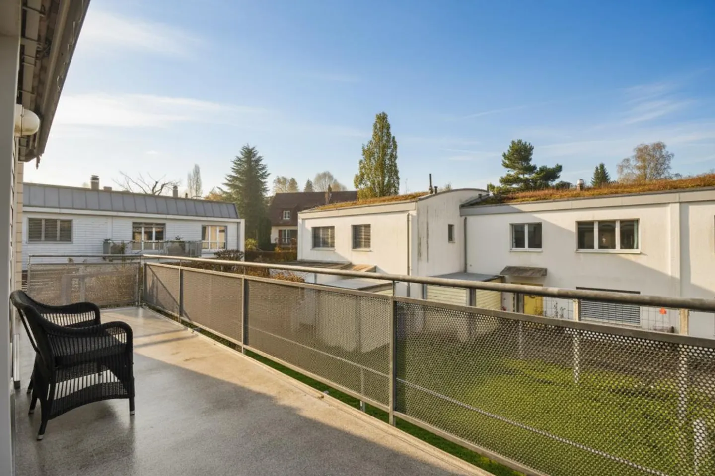 Modern and bright: 3.5-room apartment for immediate move-in - Photo 4 of 14