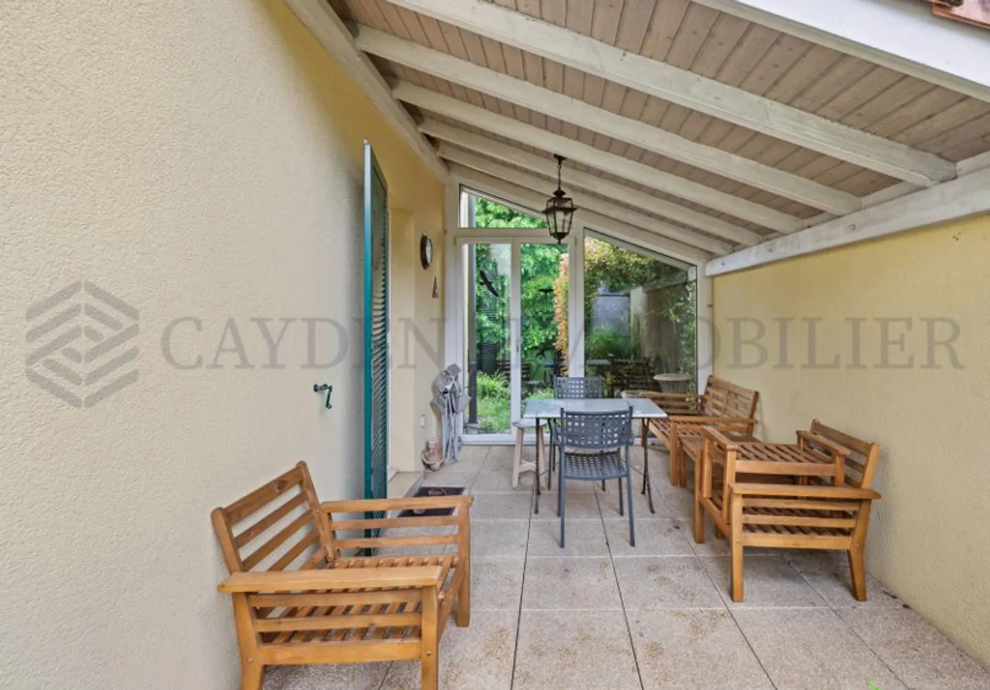 Familienvilla und individuelles Haus, sehr gut gelegen! - Foto 7 von 7