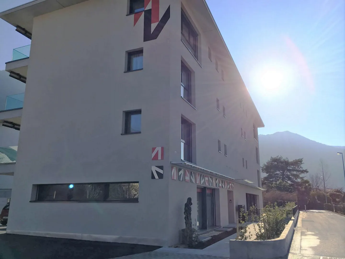 À louer appartement de 4,5 pièces à Giubiasco - Photo 4 sur 5