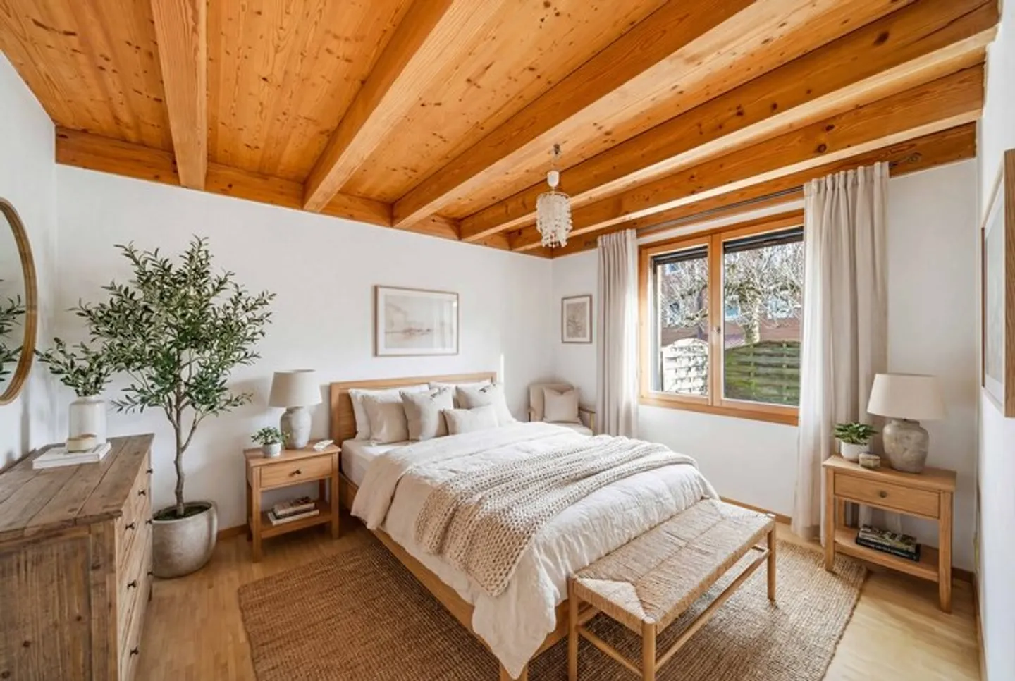 Spacious Family Home in Studen - Photo 4 of 9