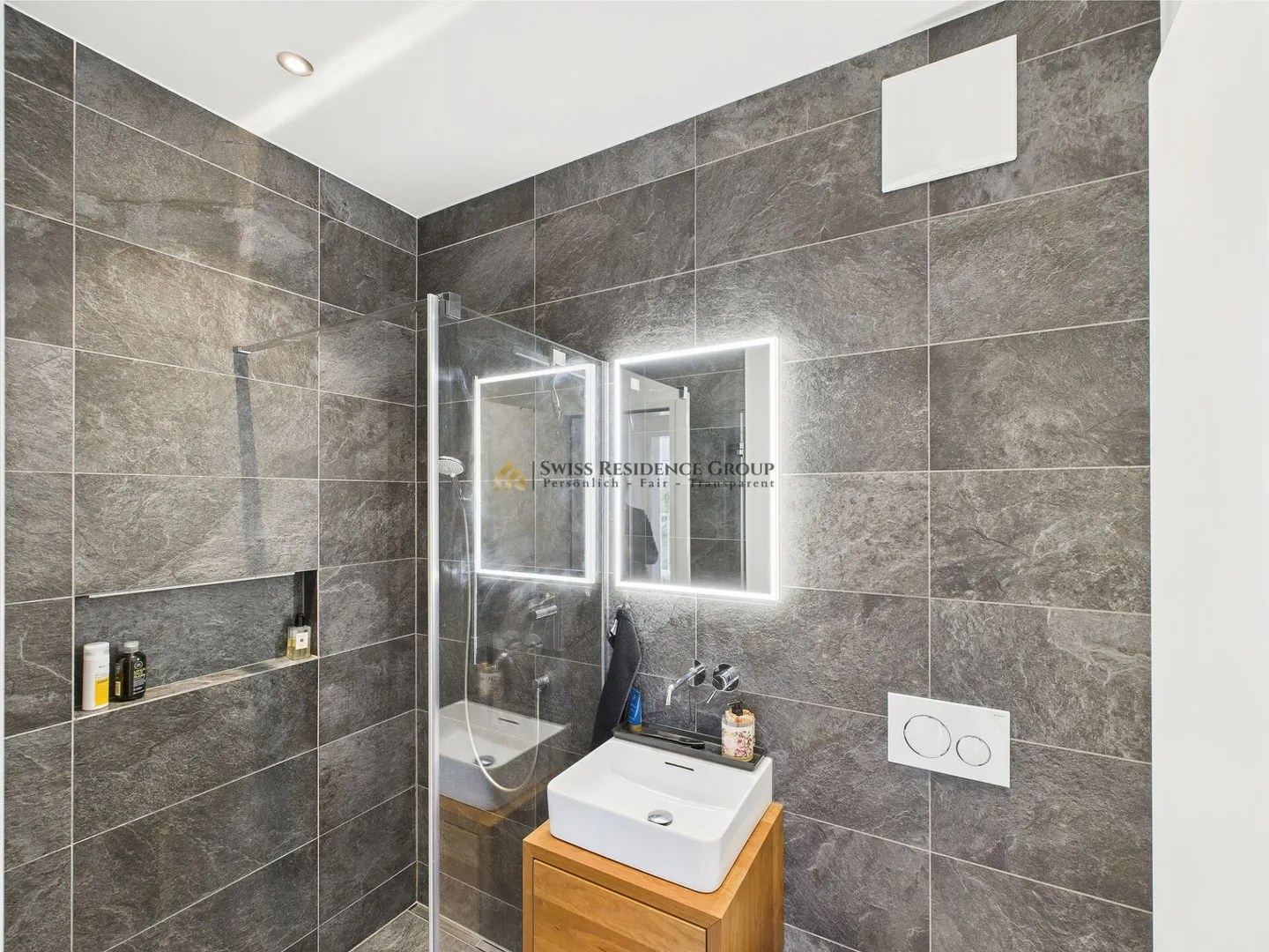 Appartamento esclusivo di 3,5 stanze - Stile, comfort e vista panoramica - Foto 12 di 13