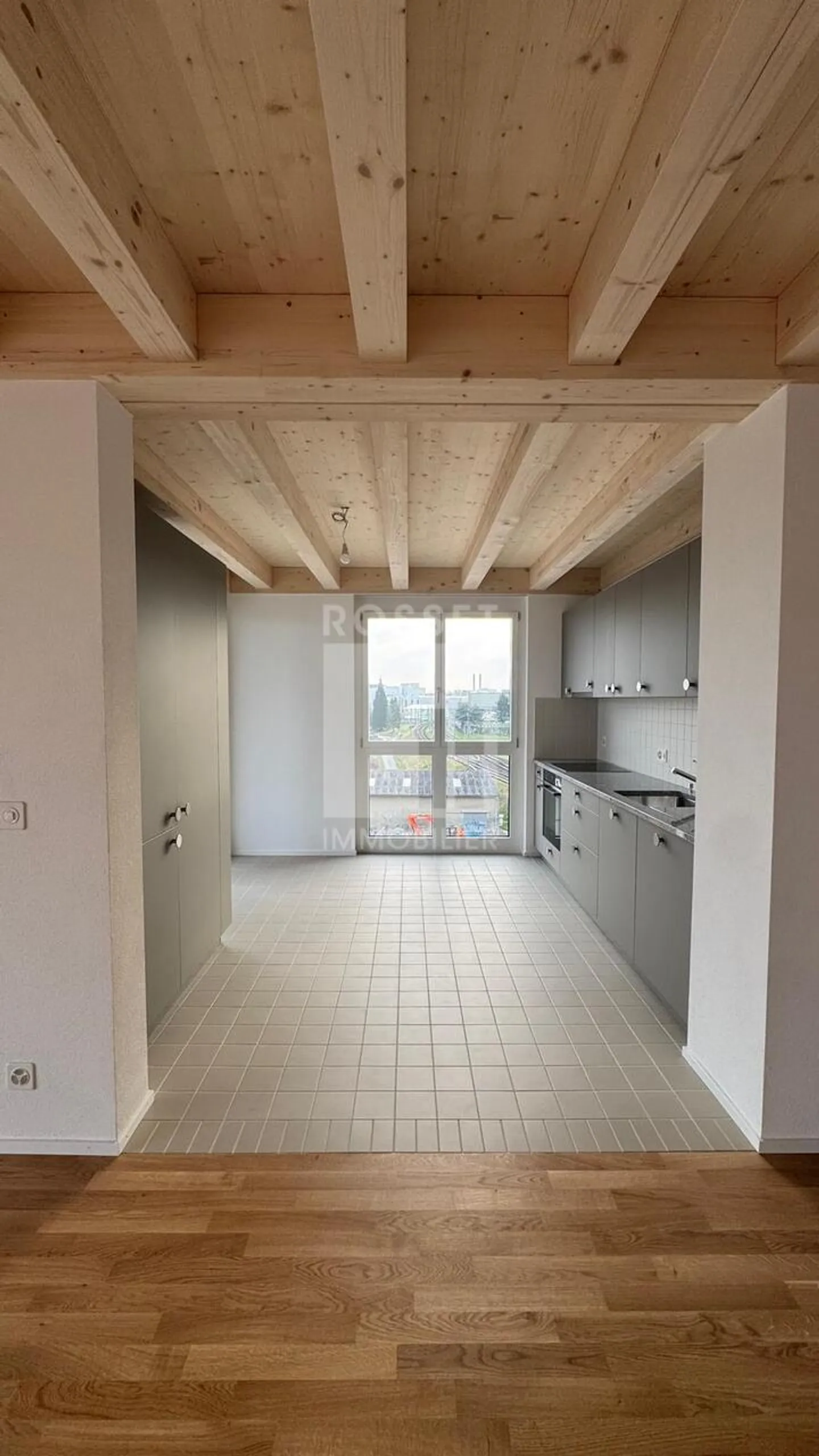 Superb 4.5-room apartment - Photo 3 of 11