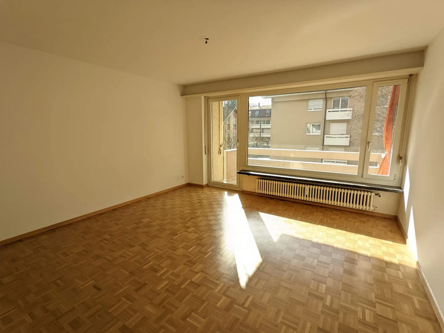 Beautiful, Quiet 3.5-Room Apartment in Reinach - Photo 6 of 12