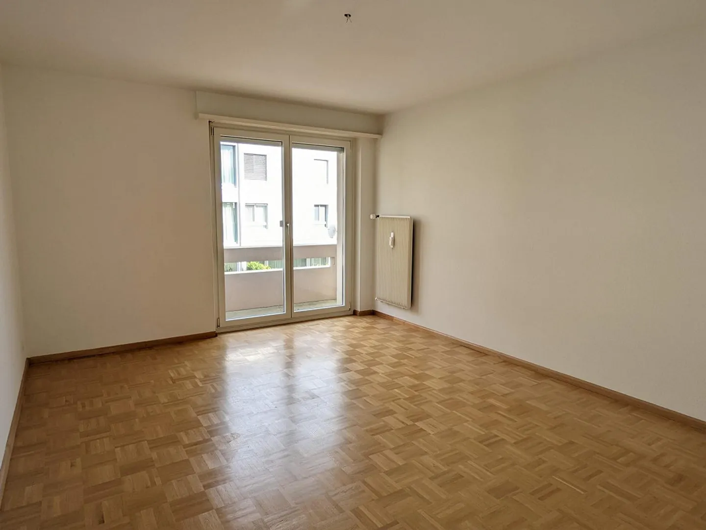 Beautiful, Quiet 3.5-Room Apartment in Reinach - Photo 8 of 12