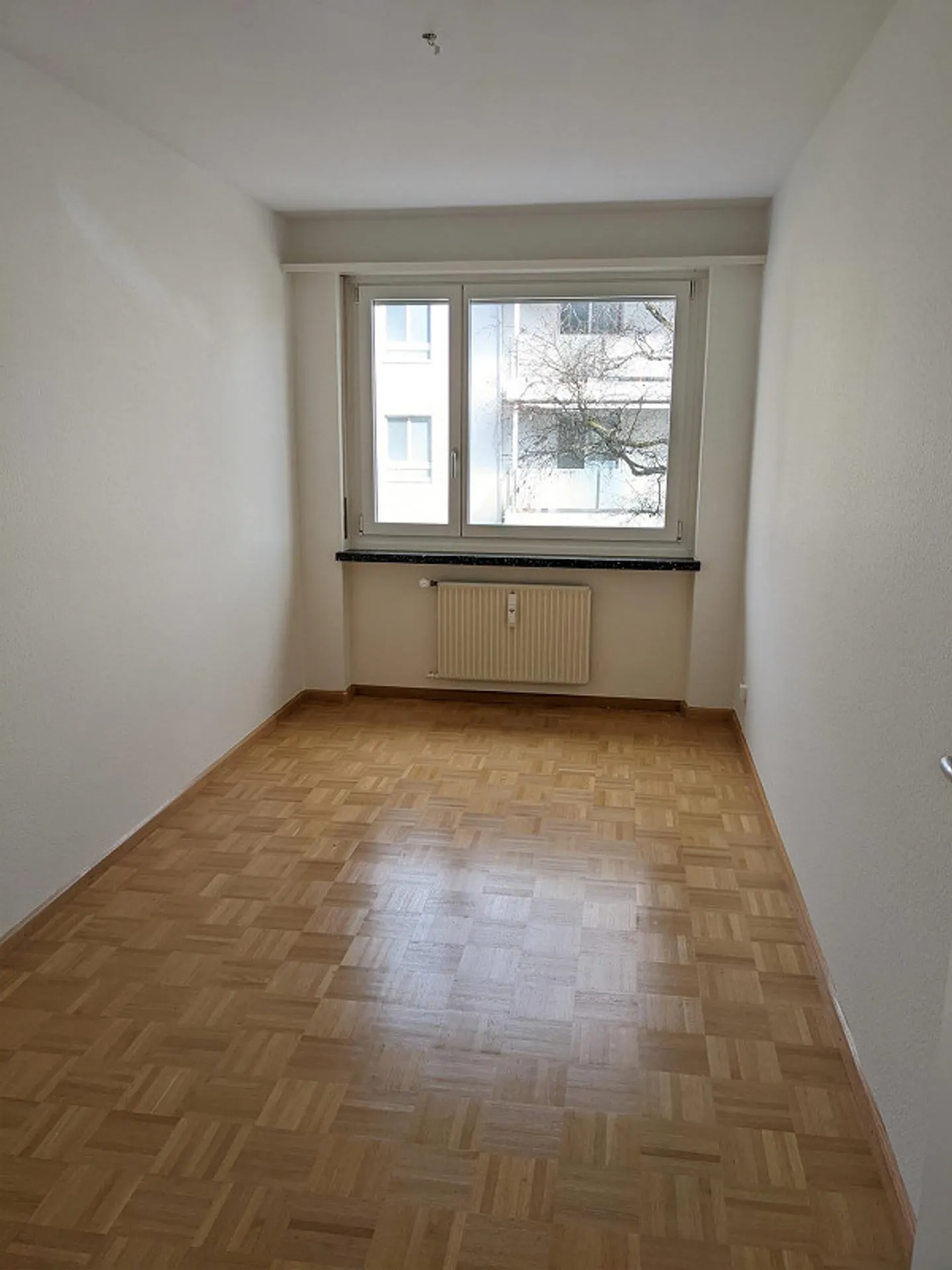 Beautiful, Quiet 3.5-Room Apartment in Reinach - Photo 9 of 12