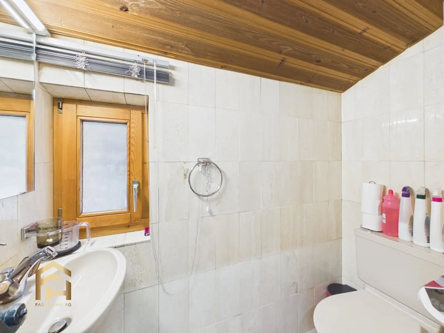 Proprietà multifamiliare unica a Gondo - Foto 8 di 13