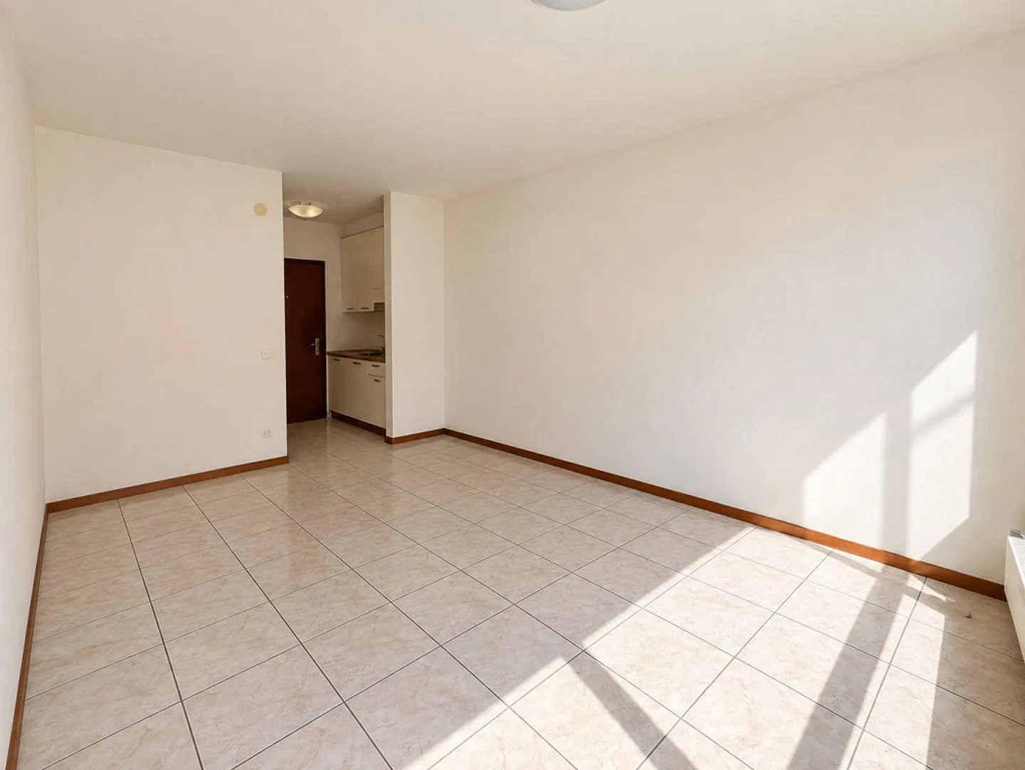 Studio in prestigious residential complex with garden in Paradiso - Photo 1 of 6