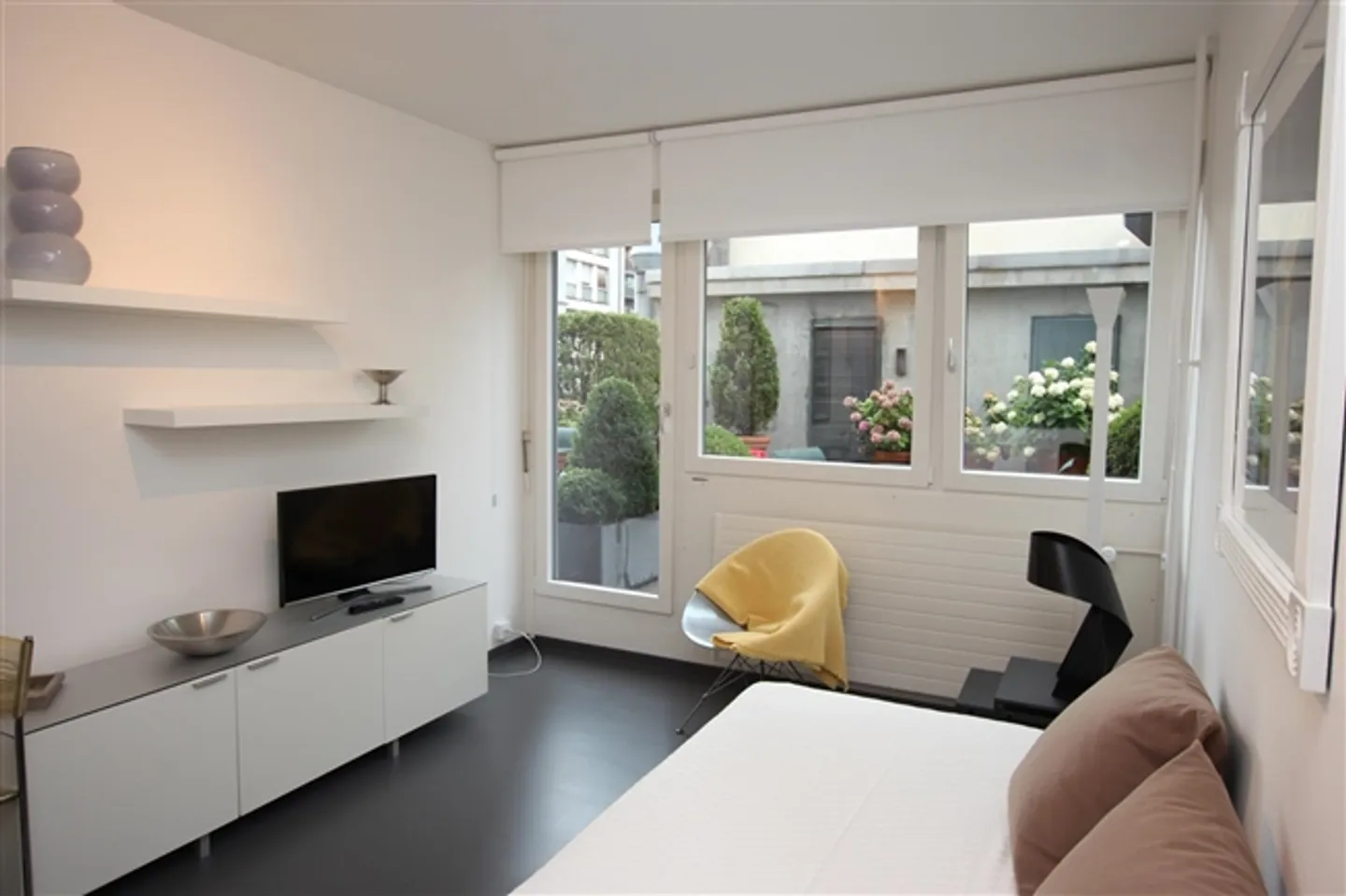 appartement studio - Photo 1 sur 6