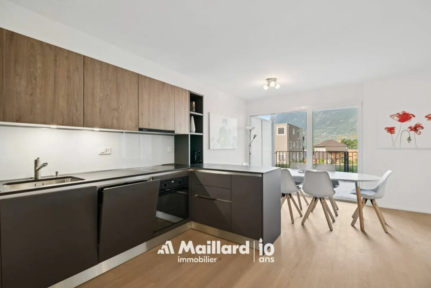 Holiday apartment in Saxon - Photo 3 of 13