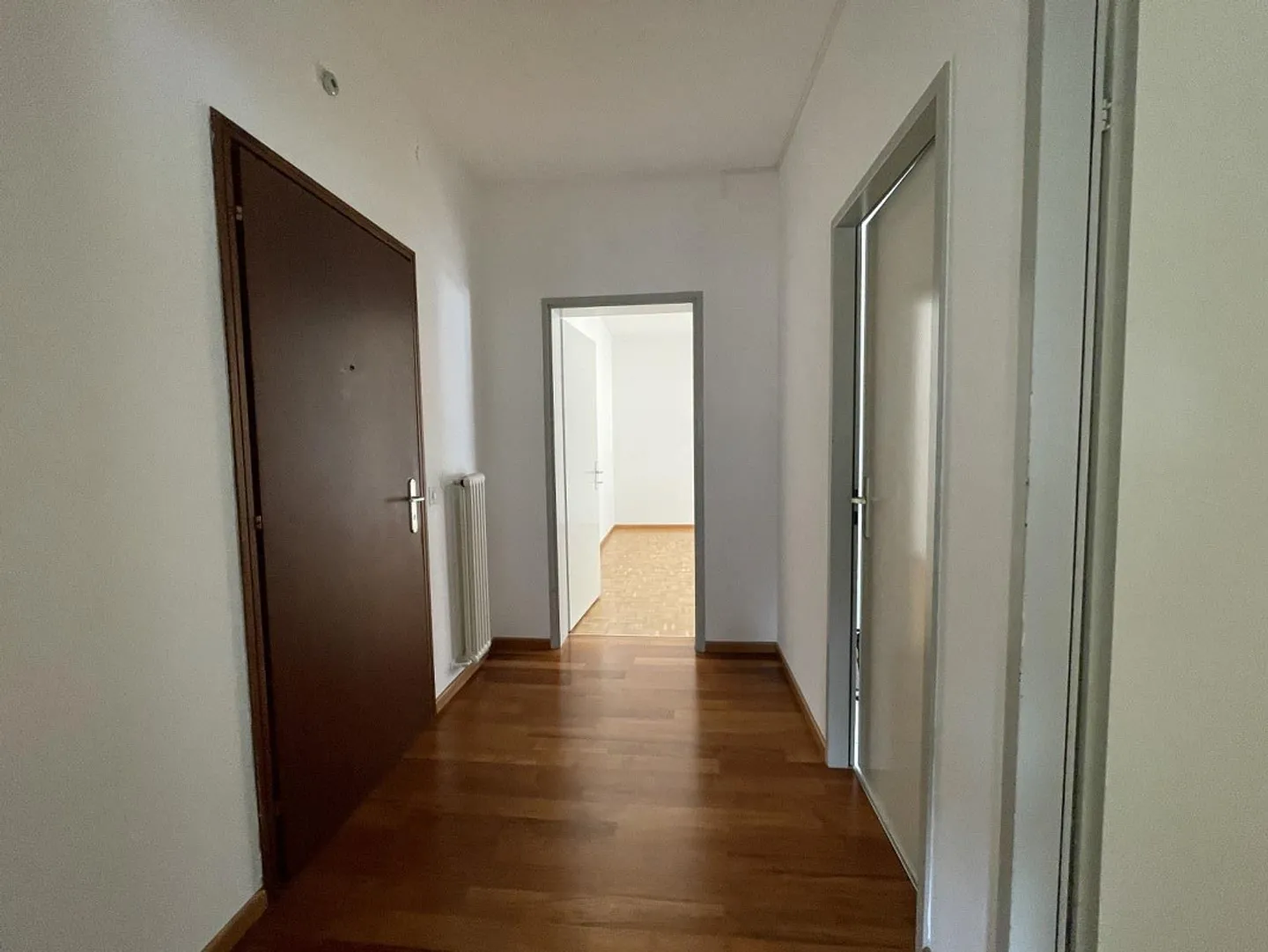 APPARTAMENTO 2.5 LOCALI AL QUARTO ED ULTIMO PIANO - Foto 7 di 8