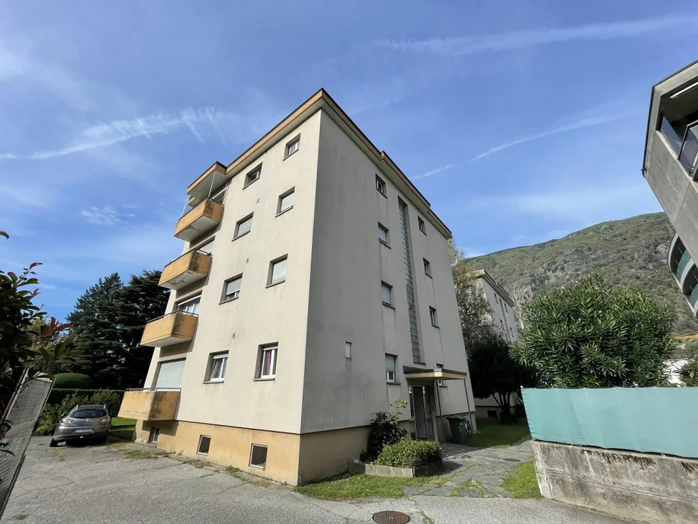 APPARTAMENTO 2.5 LOCALI AL QUARTO ED ULTIMO PIANO - Foto 8 di 8