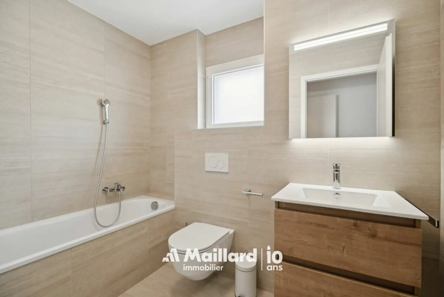 Holiday apartment in Saxon - Photo 6 of 13