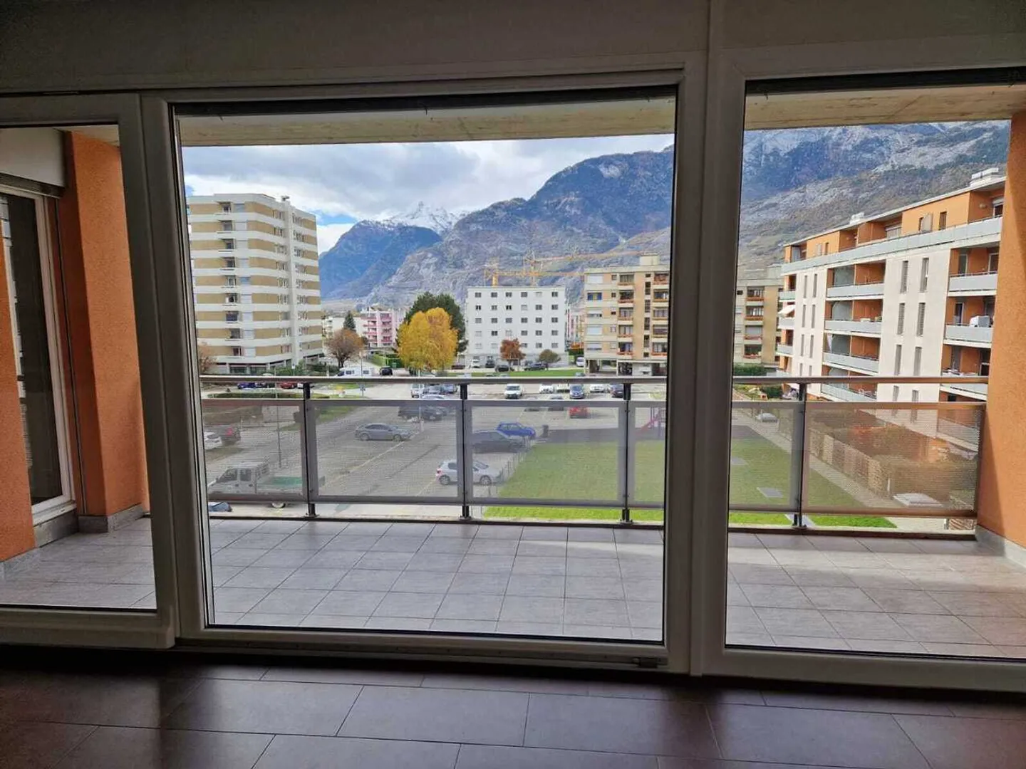 Superbe appartement lumineux 4.5 pièces - Photo 4 sur 11