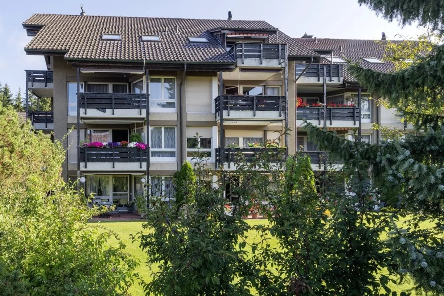 Wohlfühloase nächst Bahnhof Hasle b. Burgdorf! - Foto 1 von 11